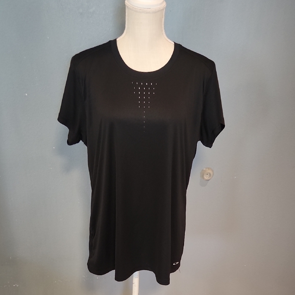 Chapion Duodry High Low Hem Keyhole Cut Out Eyelet Detail Mesh Back Flowy Top